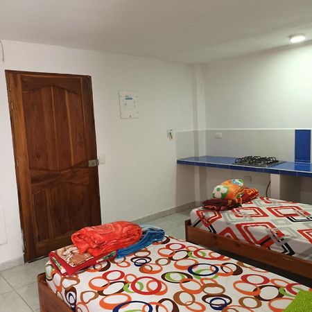 Hotel Internacional חרדין מראה חיצוני תמונה