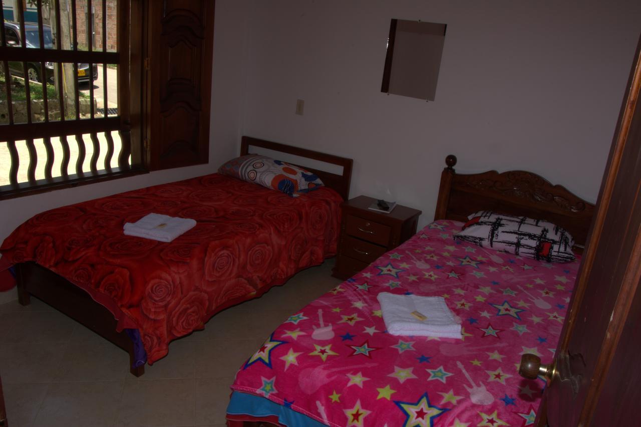Hotel Internacional חרדין מראה חיצוני תמונה